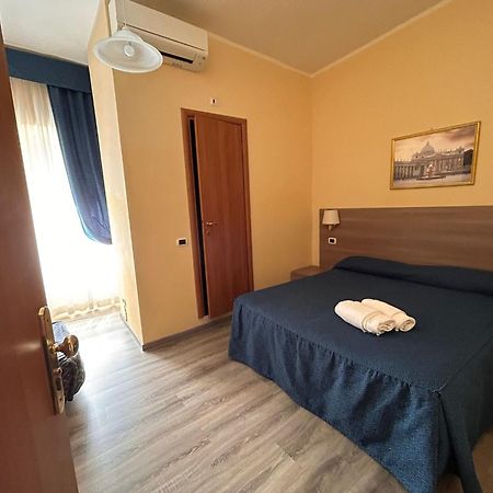 Accommodation Corallo โรม ภายนอก รูปภาพ