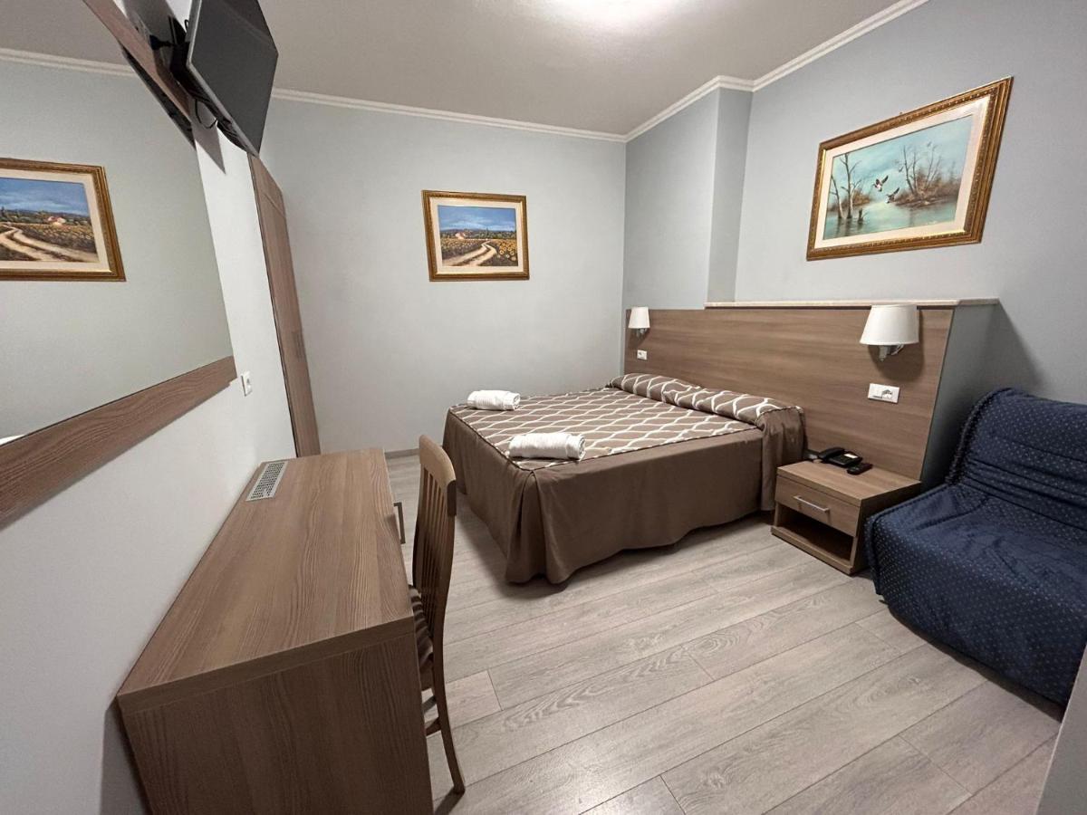 Accommodation Corallo โรม ภายนอก รูปภาพ